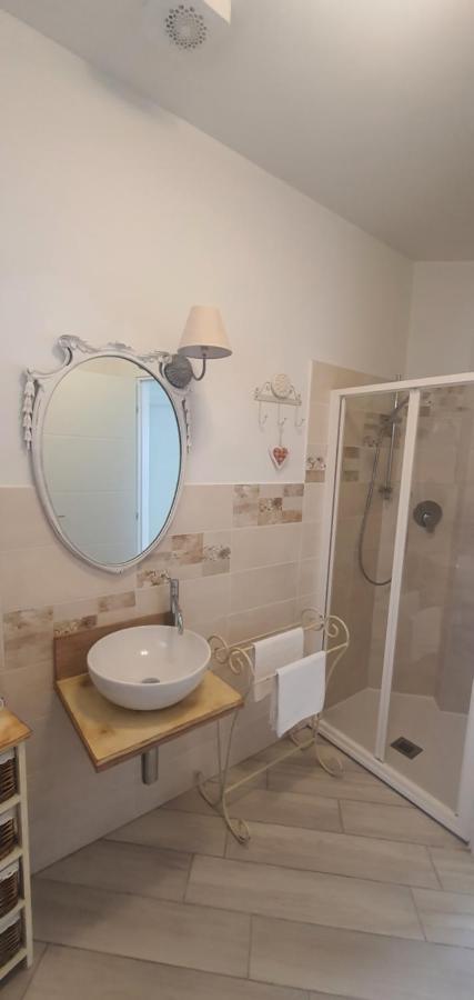 Residence Eucalyptus Suite 2 Casa Indipendente サンレモ エクステリア 写真