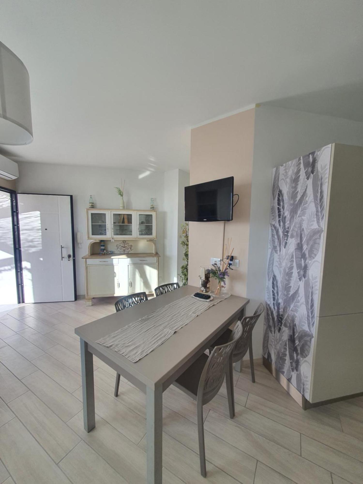 Residence Eucalyptus Suite 2 Casa Indipendente サンレモ エクステリア 写真